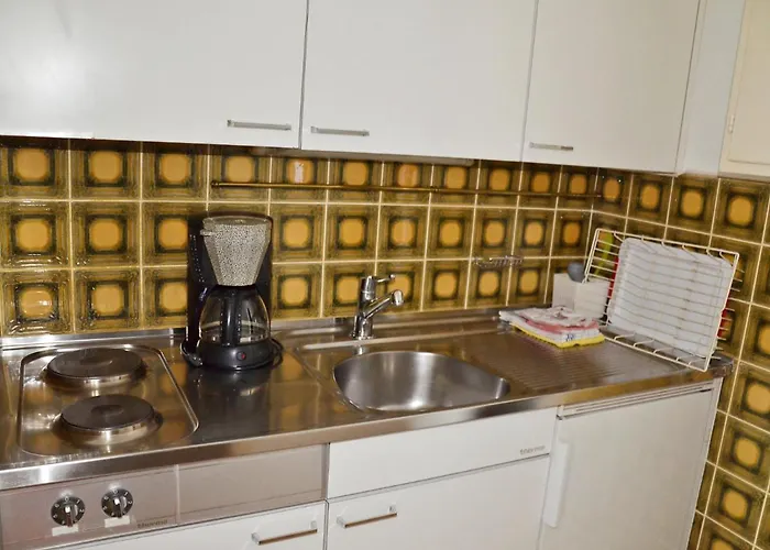 公寓 Residenza Corallo-1 By Interhome